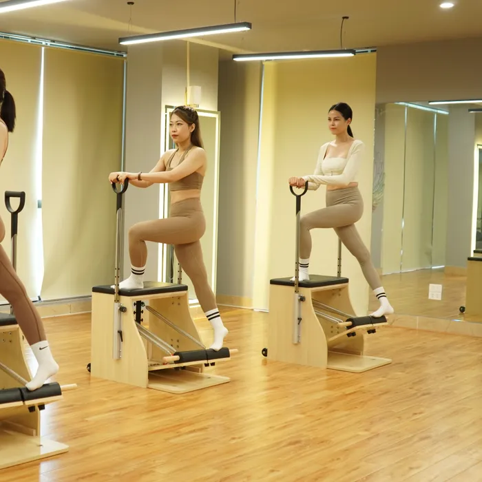 Lantai studio pilates